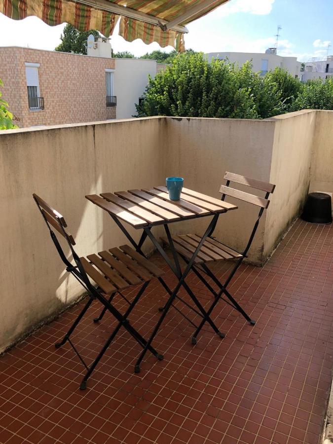 Chambre Paisible Tout Confort Bed & Breakfast Courcouronnes Exterior photo